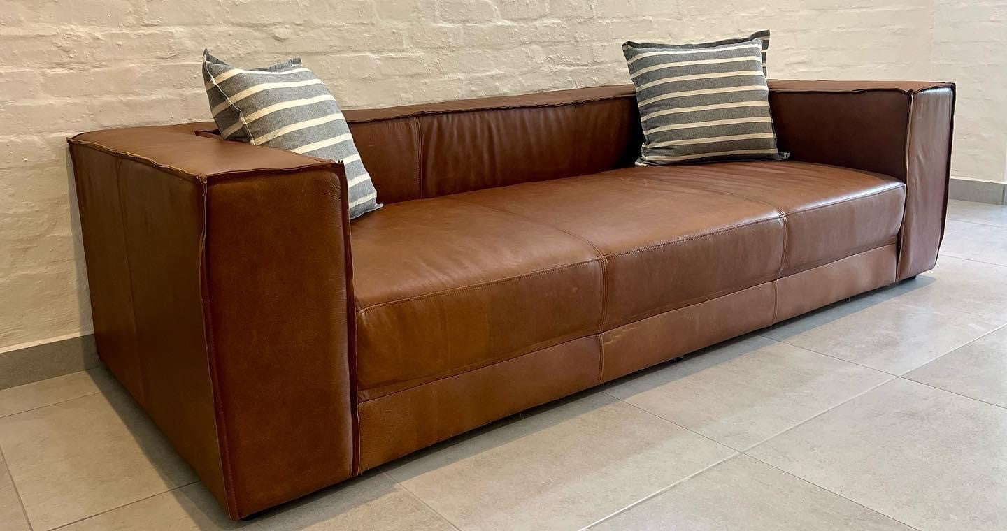 Armstrong 3 Seater- Sleeper Couch
