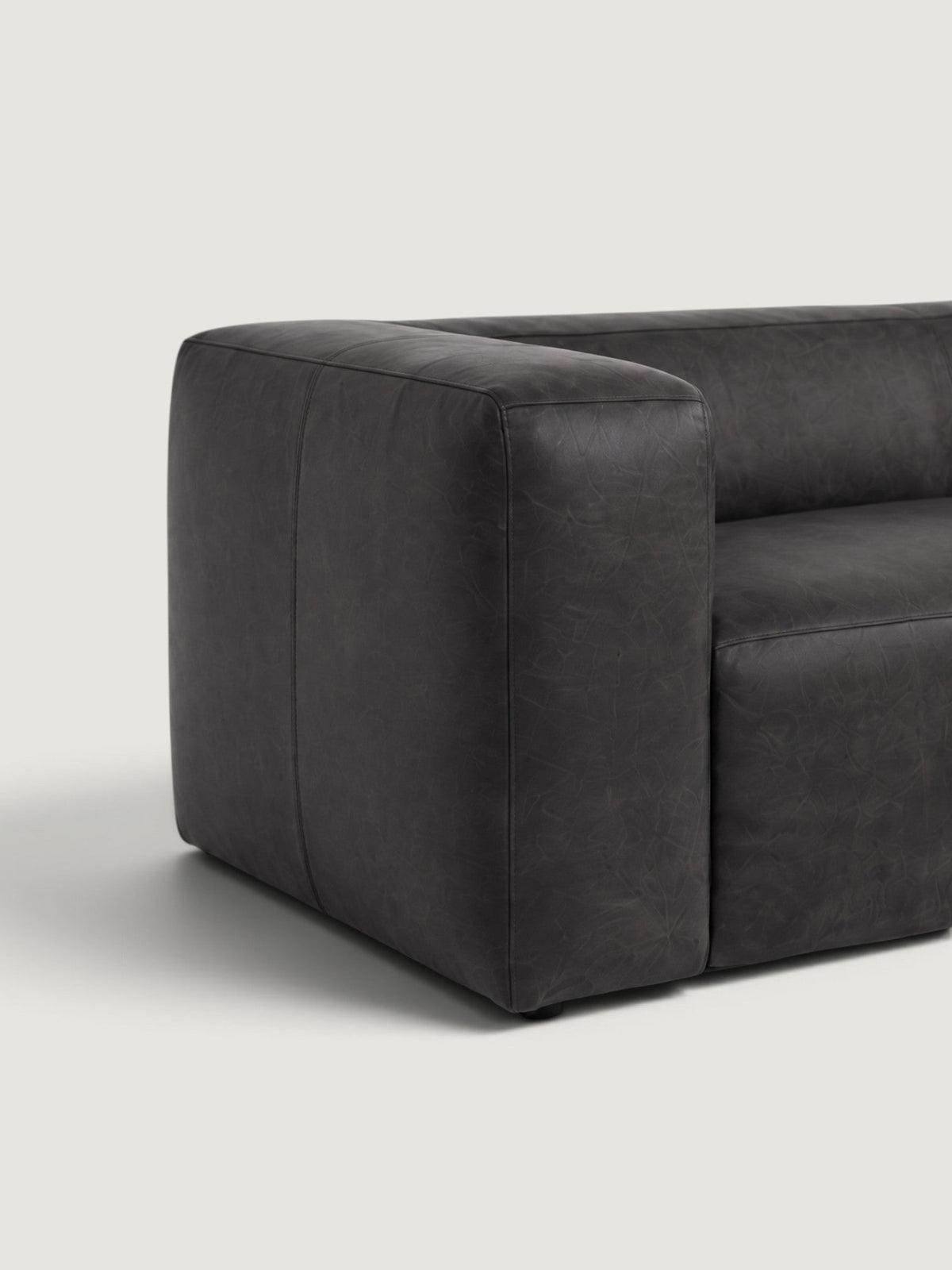 Hudson 1 Seater — side and upholstery detail