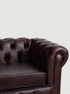 Winchester 3 Seater - Leather — arm and seat detail