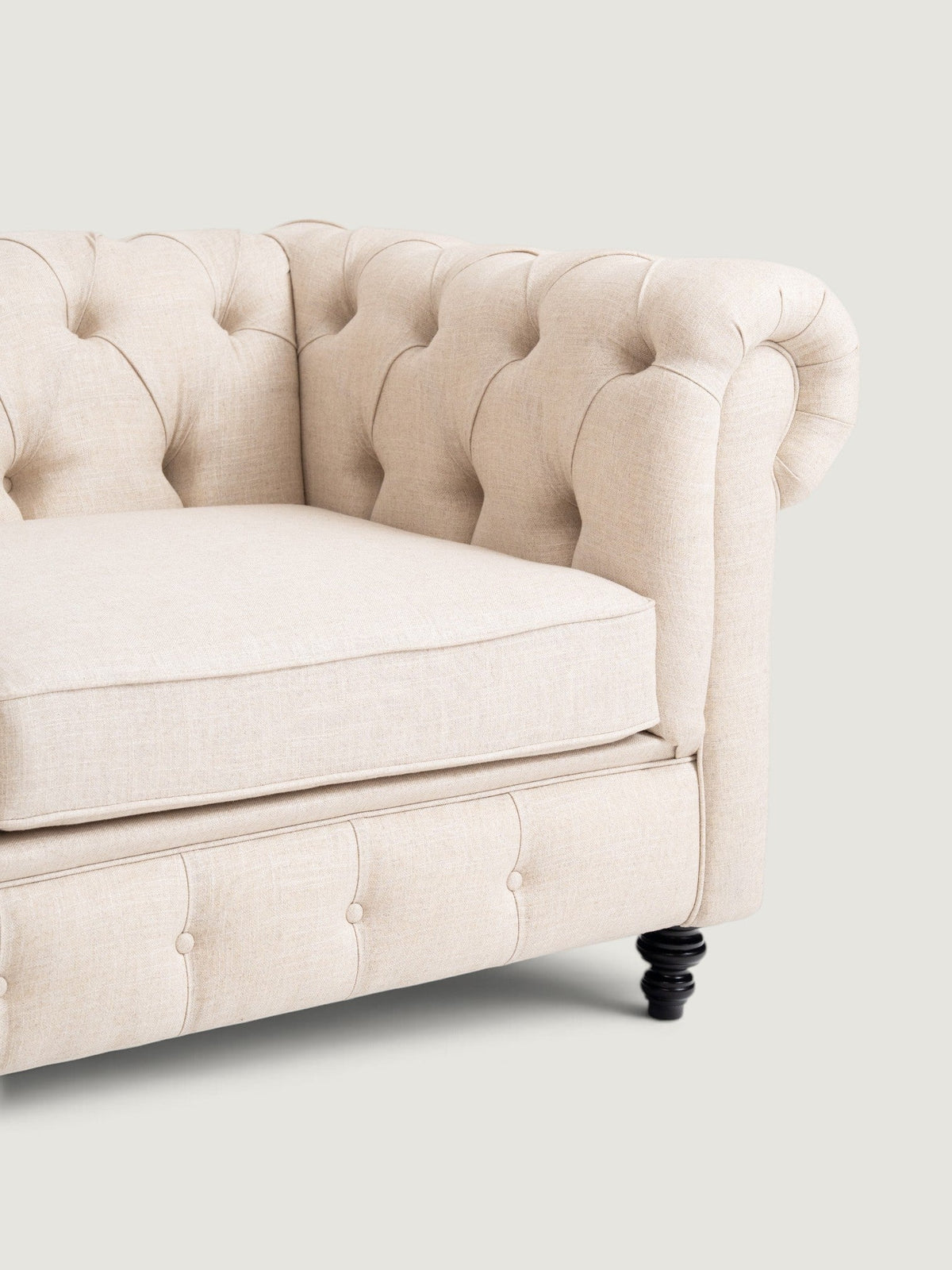Winchester 4 Seater - Fabric — arm and seat detail