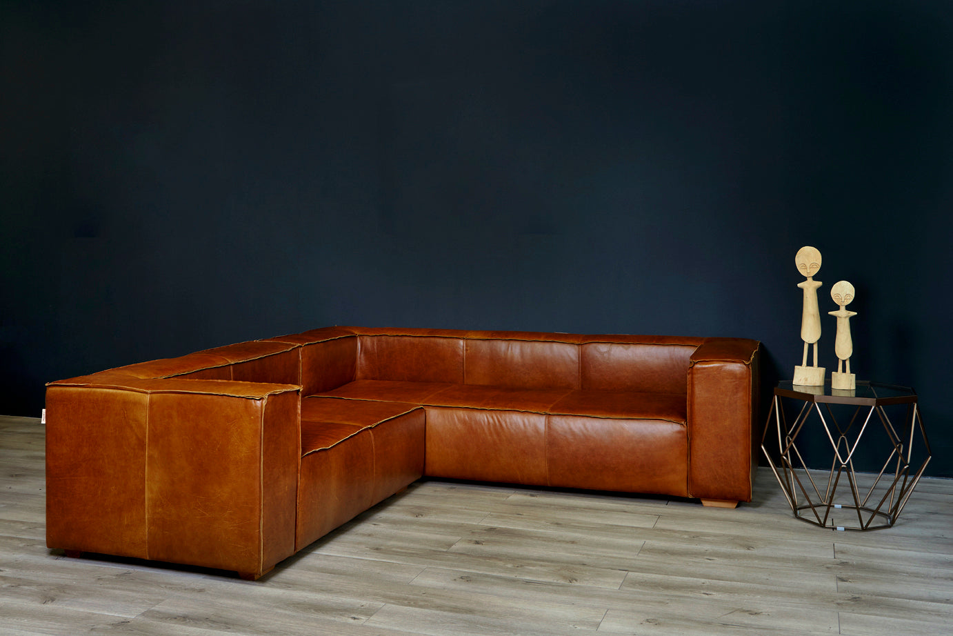 L shaped deals couch brown leather